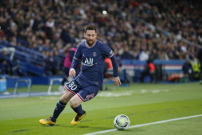 丹佛掘金迎中超关键赛；清晨篮板制胜；目标明确；更衣室氛围转暖的简单介绍