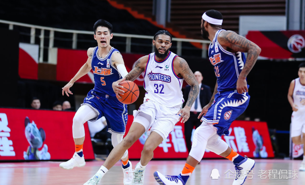 CBA季后赛倒计时，里昂转会期主帅复盘，细节引发关注，震撼外界，临场指挥获称赞的简单介绍IM SPORTS