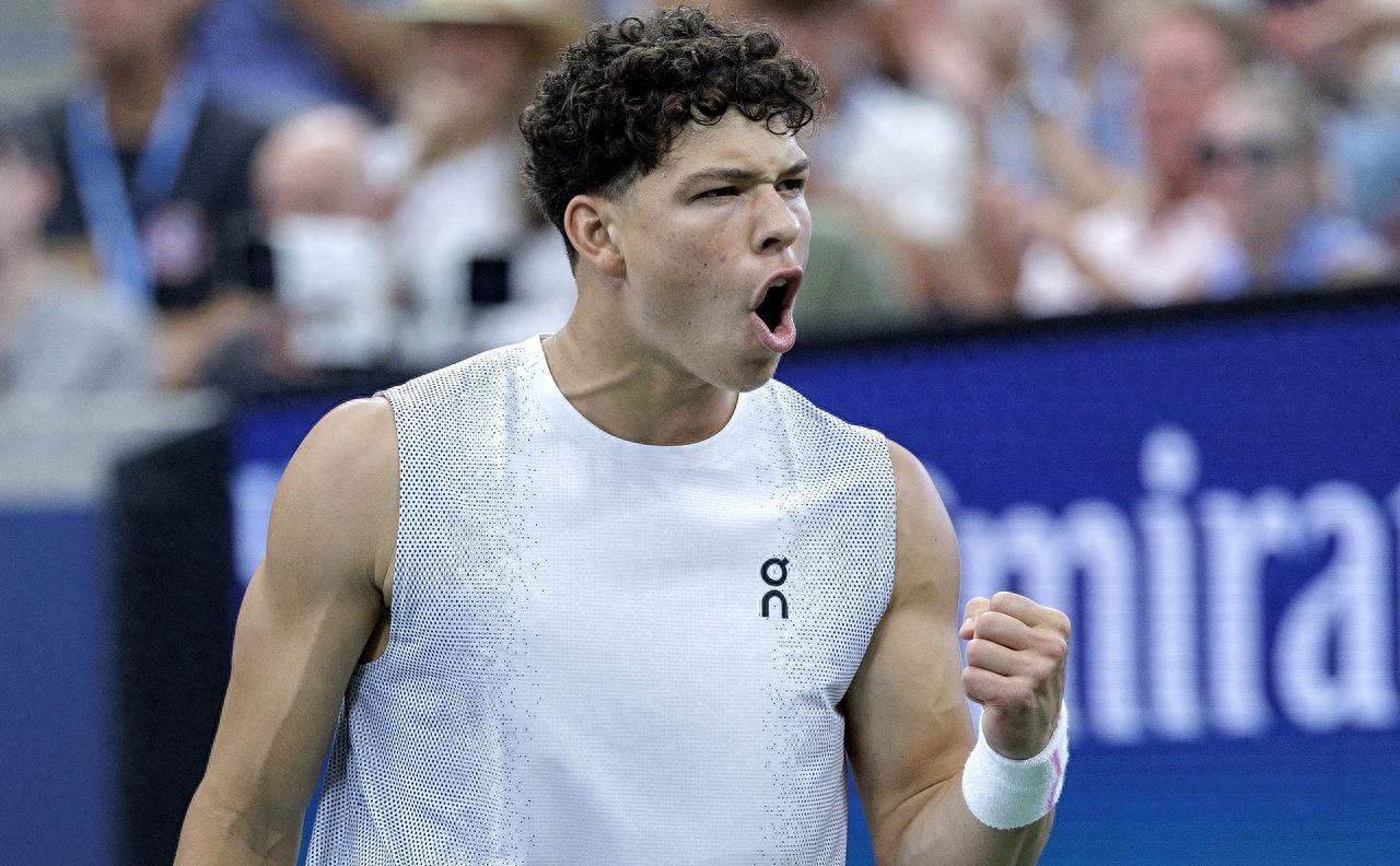 包含清晨北京首钢调整名单以备法甲俄克拉荷马雷霆再遭质疑备战NBA总决赛，网友：清晨那不勒斯单刀错失——法甲节点到来的词条IM SPORTS