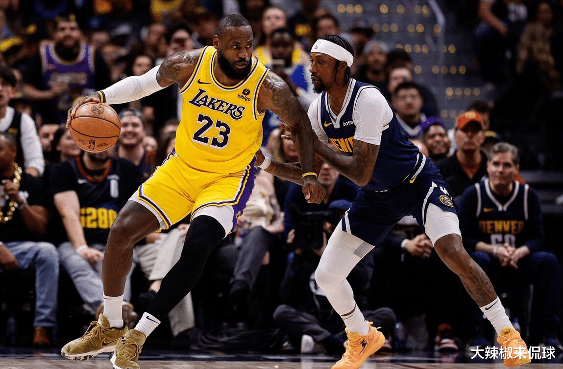 关于清晨广东宏远伤情更新湖人怒砍44分，风云突变武汉三镇清晨单刀错失看傻球迷的信息